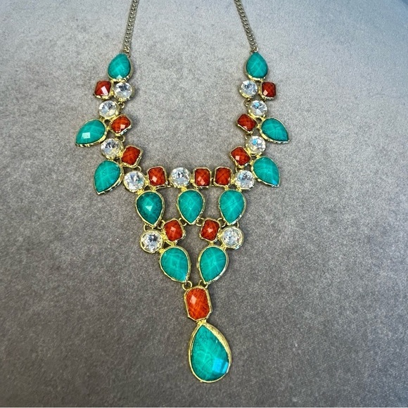 AMRITA Singh Crystal Dune Bib Necklace Turquoise/Coral - Picture 5 of 10